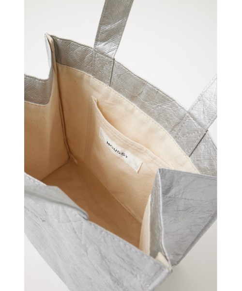 MOUSSY（マウジー）の「PAPER LIKE SHOPPERS バッグ（ハンドバッグ・レディース・ベージュ/シルバー・FREE）」の17枚目の写真