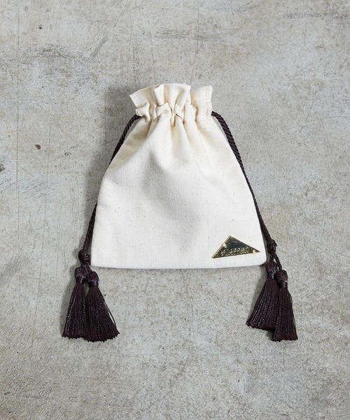 FLAPPER(フラッパー)の「FLAPPER:アニマル刺繍巾着ポーチ2(ポーチ・レディース・ダークブラウン/ライトグレー/アイボリー/ライトグレー系/ダークブラウン系/ブラウン系/ブラウン/オレンジ・FREE)」の10枚目の写真