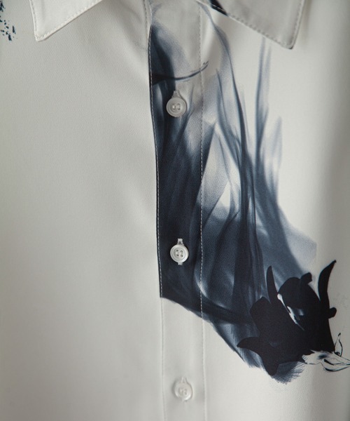 NILWAY(ニルウェイ)の「Assorted design pattern shirt/総柄/花柄シャツ/オーバーサイズ(シャツ/ブラウス・メンズ・ブラック系/ホワイト系/ホワイト×ブラック/ブラック×グリーン/ブラック×ブルー/ブラック×ホワイト/ブラック系1/ブラック系2/ホワイト系1/ホワイト系2/ブラック系3/ブラック系4/ブラック系5/ホワイト系3・X-LARGE/LARGE/MEDIUM/SMALL)」の16枚目の写真