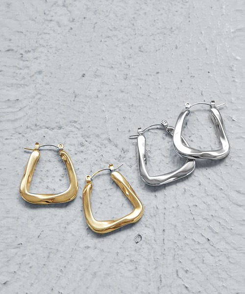 STYLE DELI（スタイルデリ）の「【金属アレルギー対策】ひねり台形ステンレスピアス（ピアス（両耳用）・レディース・ゴールド/シルバー・FREE）」の10枚目の写真