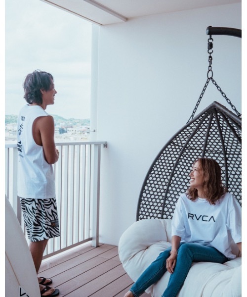 RVCA(ルーカ)の「RVCA メンズ 【AZUL】 RVCA X AZUL SLEECELE タンクトップ【2023年夏モデル】/ルーカ×アズールコラボレーションバックプリントノースリーブタンクトップ(タンクトップ・メンズ・ホワイト/ブラック・FREE)」の8枚目の写真