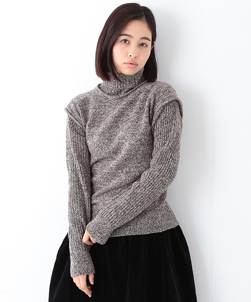 BEAMS BOY(ビームスボーイ)の「BEAMS BOY / 5ゲージ エリ袖リブ タートルネック(ニット/セーター・レディース・グレー/ブラウン/ナチュラル・ONE SIZE)」の1枚目の写真