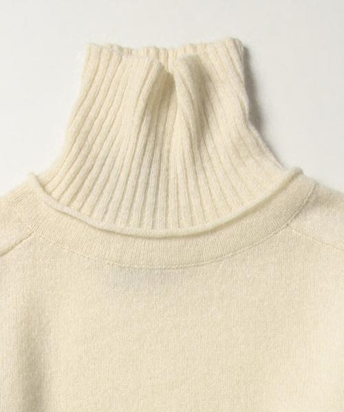 BEAMS BOY(ビームスボーイ)の「BEAMS BOY / 5ゲージ エリ袖リブ タートルネック(ニット/セーター・レディース・グレー/ブラウン/ナチュラル・ONE SIZE)」の21枚目の写真