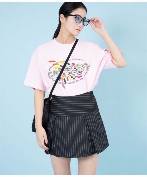 ANLIBERTY ANAP(アンリバティアナップ)の「ピンストライプボックスミニスカート【セットアップ対応】(スカート・レディース・グレー/ブラック・M/S)」の12枚目の写真