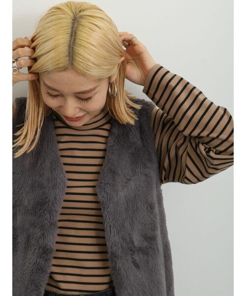 Samansa Mos2 blue（サマンサモスモスブルー）の「ファーベスト（ベスト・レディース・チャコールグレー/モカ/ベージュ・F）」の6枚目の写真