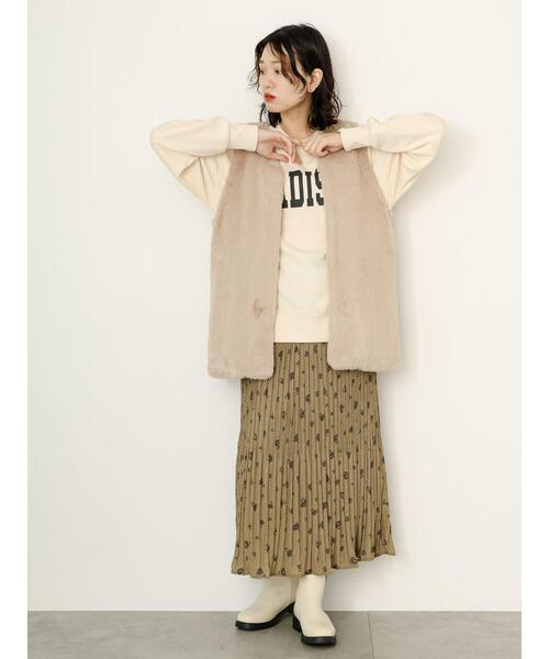 Samansa Mos2 blue（サマンサモスモスブルー）の「ファーベスト（ベスト・レディース・チャコールグレー/モカ/ベージュ・F）」の10枚目の写真