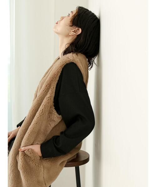 Samansa Mos2 blue（サマンサモスモスブルー）の「ファーベスト（ベスト・レディース・チャコールグレー/モカ/ベージュ・F）」の12枚目の写真