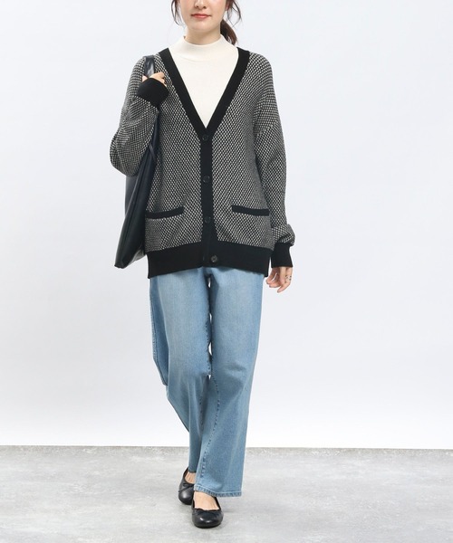 GLOBAL WORK Smile Seed Store（グローバルワーク スマイルシードストア）の「ジャガード柄Ｖカーデ/908047（カーディガン/ボレロ・レディース・グレー系その他7/ホワイト系その他7/ダークグレー・LARGE/MEDIUM/SMALL/X-LARGE）」の11枚目の写真