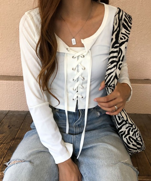 GLAMOROUS JANE（グラマラスジェーン）の「レースアップクロップド丈