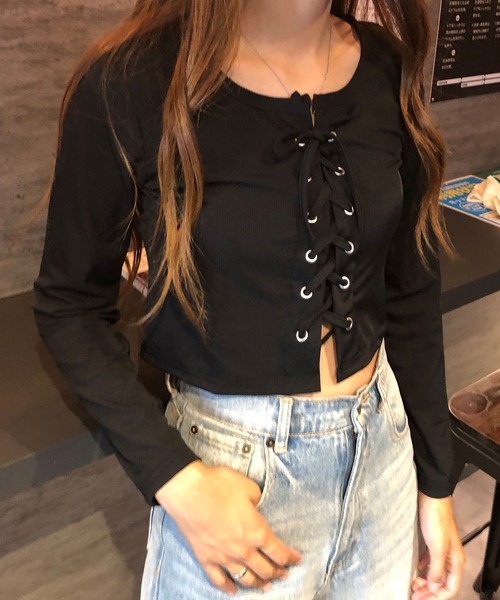 GLAMOROUS JANE（グラマラスジェーン）の「レースアップクロップド丈長袖トップス（Tシャツ/カットソー・レディース・ブラック/ホワイト/グレー・FREE）」の17枚目の写真