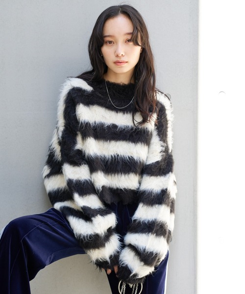 WEGO（ウィゴー）の「WEGO/ファータッチボーダーショートプルオーバー（ニット/セーター・レディース・ブラック/グリーン/サックスブルー・FREE）」の11枚目の写真