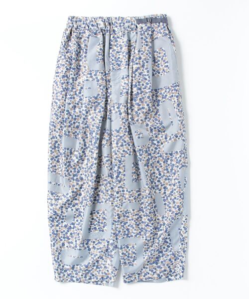 Dulcamara（ドゥルカマラ）の「フラワーパターンタックワイドPT