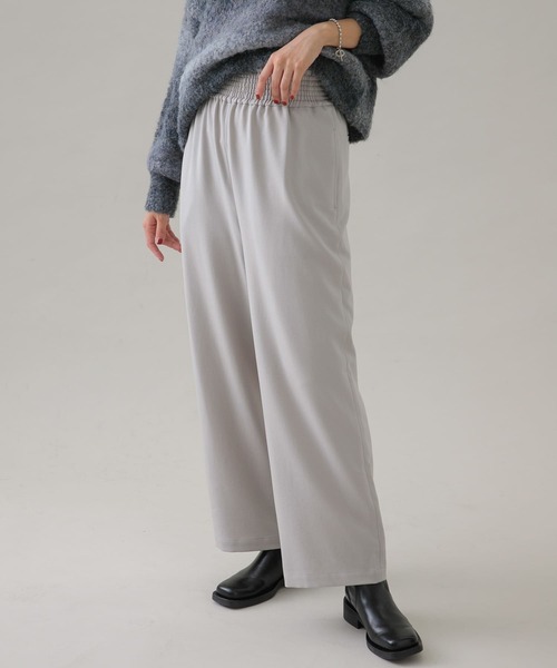 URBAN RESEARCH Sonny Label(アーバンリサーチサニーレーベル)の「『UR TECH SMOOTHLUXE』ウールライクワイドパンツ(その他パンツ・レディース・ブラック/ライトグレー・38/36)」の10枚目の写真