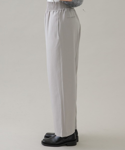 URBAN RESEARCH Sonny Label(アーバンリサーチサニーレーベル)の「『UR TECH SMOOTHLUXE』ウールライクワイドパンツ(その他パンツ・レディース・ブラック/ライトグレー・38/36)」の19枚目の写真