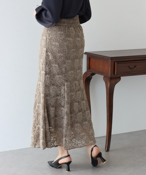 BLUEEAST（ブルーイースト）の「起毛フラワーレースマーメイドスカート（スカート・レディース・チャコールグレー/ブラック/モカ・LARGE/MEDIUM）」の12枚目の写真