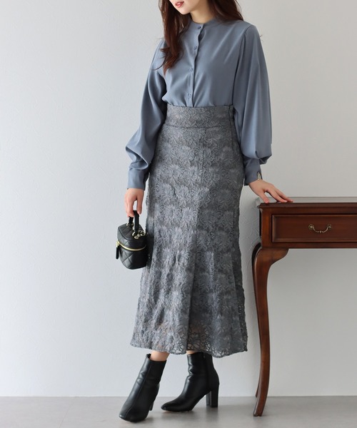 BLUEEAST（ブルーイースト）の「起毛フラワーレースマーメイドスカート（スカート・レディース・チャコールグレー/ブラック/モカ・LARGE/MEDIUM）」の14枚目の写真