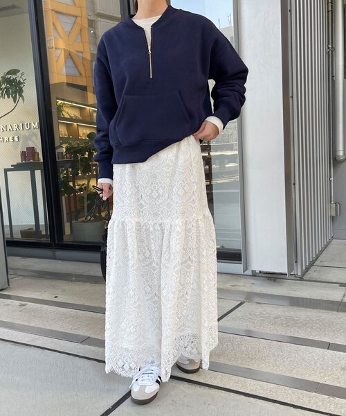 fredy emue（フレディエミュ）の「ショート丈ハーフジップスウェット（スウェット・レディース・ネイビー/チャコールグレー/アイボリー・38）」の16枚目の写真