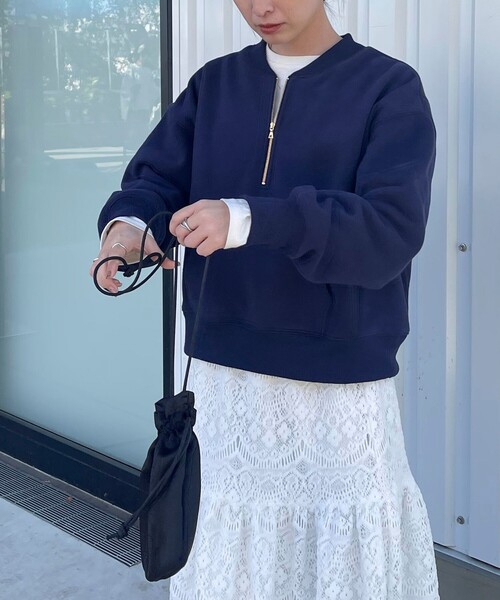 fredy emue（フレディエミュ）の「ショート丈ハーフジップスウェット（スウェット・レディース・ネイビー/チャコールグレー/アイボリー・38）」の21枚目の写真