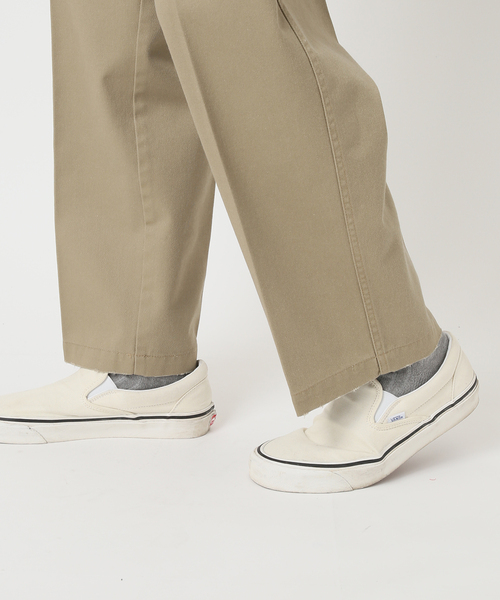 Dickies(ディッキーズ)の「【DICKIES / ディッキーズ】別注 サイドアジャスターワークパンツ(チノパンツ・メンズ・ベージュ/ブラック・LARGE/MEDIUM/X-LARGE)」の3枚目の写真