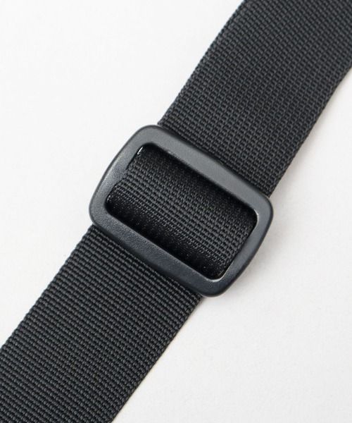 THRASHER（スラッシャー）の「撥水加工 リップストップナイロン ビッグショルダーバッグ GONZ シワナイロンシリーズ（ショルダーバッグ・メンズ・ブラック・FREE）」の12枚目の写真