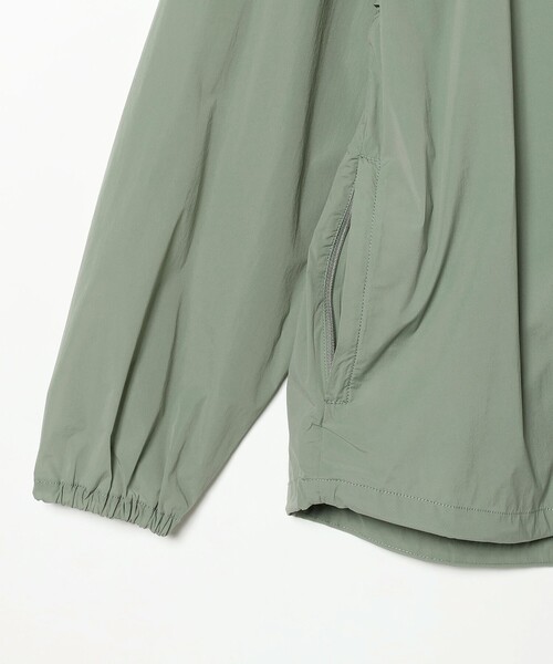 BEAMS(ビームス)の「BEAMS / ハーフジップ テック フーディ(ブルゾン・メンズ・ミント/ライトグレー・M/XL/L/S)」の9枚目の写真