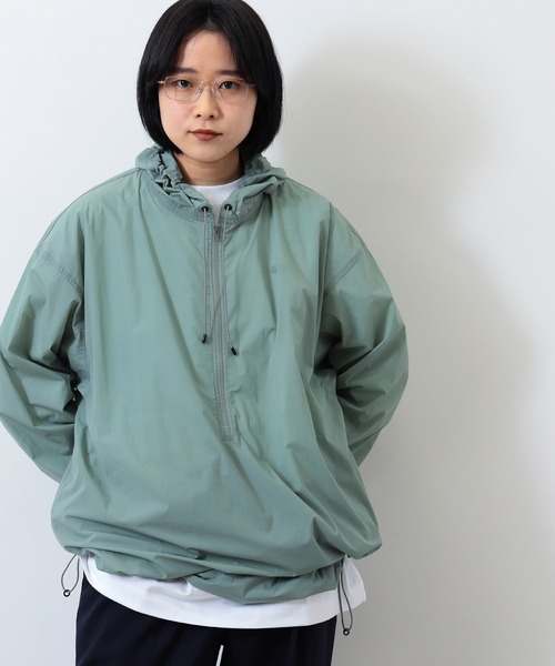BEAMS(ビームス)の「BEAMS / ハーフジップ テック フーディ(ブルゾン・メンズ・ミント/ライトグレー・M/XL/L/S)」の16枚目の写真