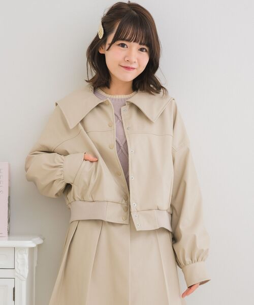 ems excite(エムズエキサイト)の「ハート釦FレザーBZ(ブルゾン・レディース・ライトベージュ/ブラック・FREE)」の15枚目の写真