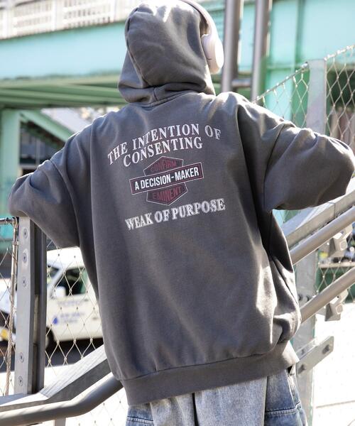 WEGO（ウィゴー）の「WEGO/ピグメントグラフィックプルパーカー（パーカー・メンズ・その他2/その他1/その他3/その他4・LARGE/MEDIUM）」の2枚目の写真