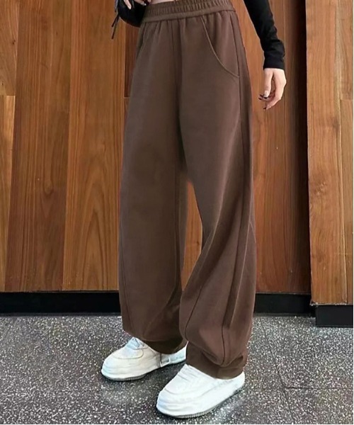AMELY(エミリー)の「裏起毛ワイドパンツ(スウェットパンツ・レディース・グレー/ブラック/ブラウン・M/S/L)」の13枚目の写真