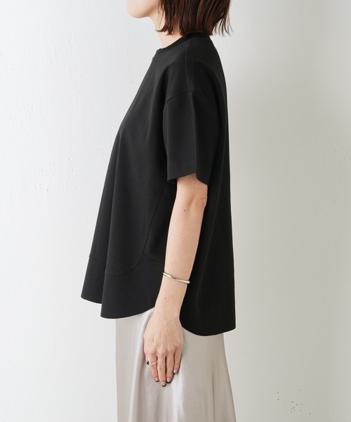 COLLAGE GALLARDAGALANTE(コラージュガリャルダガランテ)の「裾切替半袖Tシャツ(Tシャツ/カットソー・レディース・オフホワイト/ブラック/サックスブルー/ピンク/ネイビー/オレンジ/ライトグレー・FREE)」の16枚目の写真