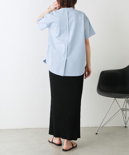 COLLAGE GALLARDAGALANTE(コラージュガリャルダガランテ)の「裾切替半袖Tシャツ(Tシャツ/カットソー・レディース・オフホワイト/ブラック/サックスブルー/ピンク/ネイビー/オレンジ/ライトグレー・FREE)」の18枚目の写真