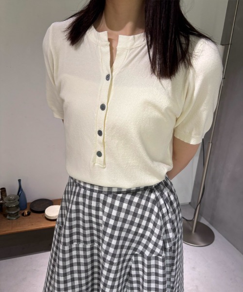 Miniministore(ミニミニストア)の「サマーニット Vネックニットトップス韓国 夏服(ニット/セーター・レディース・ネイビー/モカ/グレー/アイボリー/ピンク/ブラック・FREE)」の12枚目の写真