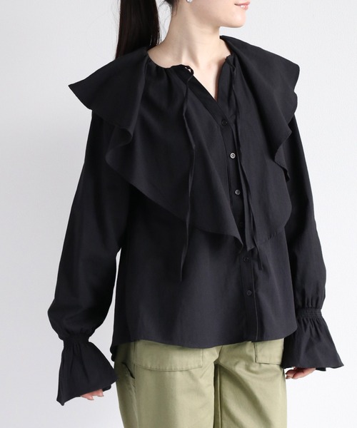 cepo(セポ)の「スキッパーラッフルブラウス(シャツ/ブラウス・レディース・ミント/オフホワイト/ブラック・M)」の1枚目の写真