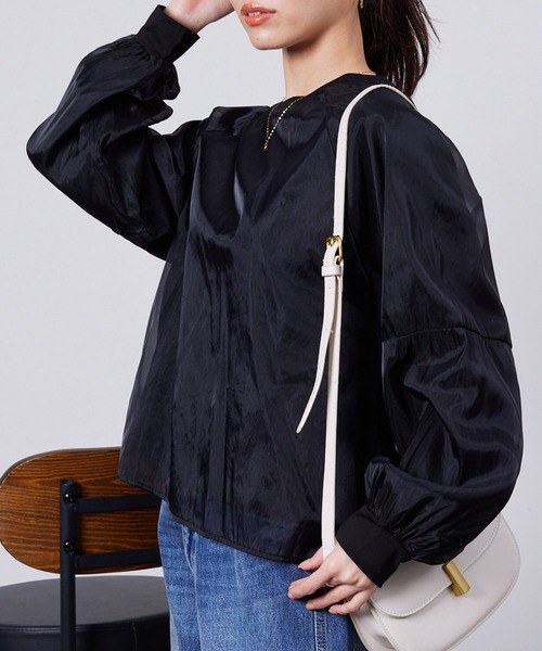 Chez toi(シェトワ)の「オーガンジーレイヤードプルオーバー(Tシャツ/カットソー・レディース・アイボリー/ブラック/グレイッシュベージュ/オレンジ・FREE)」の22枚目の写真