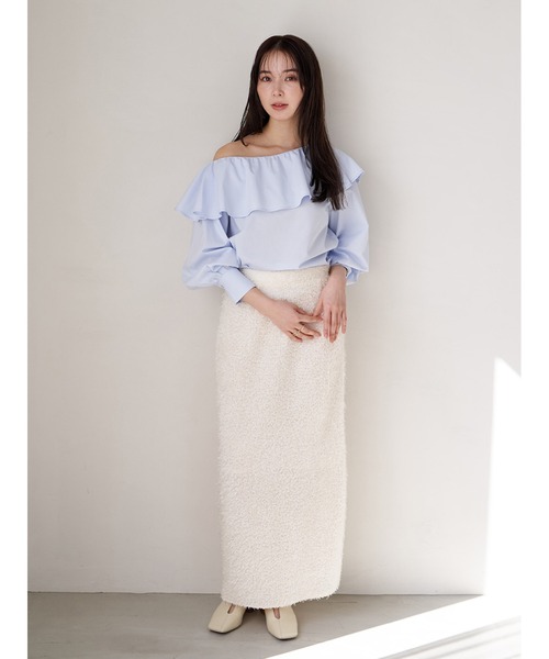 Stylevoice for xxx（スタイルヴォイスフォー）の「ワンショルダーラッフルカラーブラウス（シャツ/ブラウス・レディース・ブラック/ホワイト/ライトブルー・FREE）」の10枚目の写真