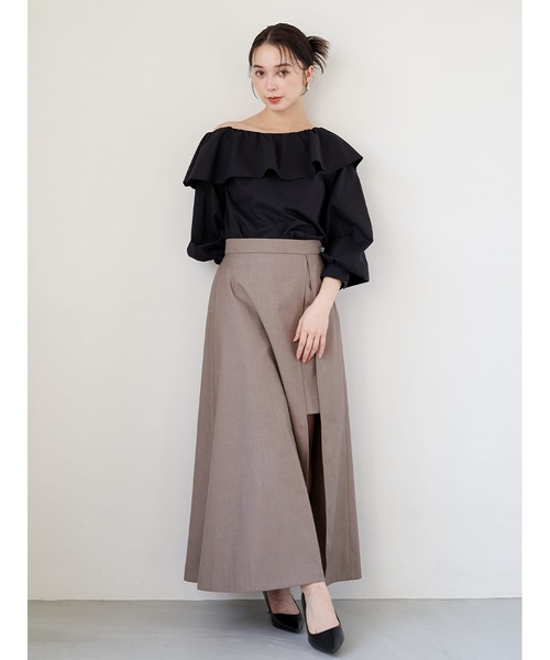 Stylevoice for xxx（スタイルヴォイスフォー）の「ワンショルダーラッフルカラーブラウス（シャツ/ブラウス・レディース・ブラック/ホワイト/ライトブルー・FREE）」の19枚目の写真