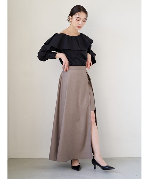 Stylevoice for xxx（スタイルヴォイスフォー）の「ワンショルダーラッフルカラーブラウス（シャツ/ブラウス・レディース・ブラック/ホワイト/ライトブルー・FREE）」の21枚目の写真