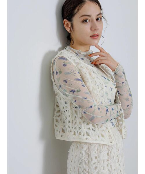♡milk♡　プチブライス、オビツ用　中二階建てホワイトハウス セール】 前後2WAYフラワーレースベスト（オフホワイト/ブラック