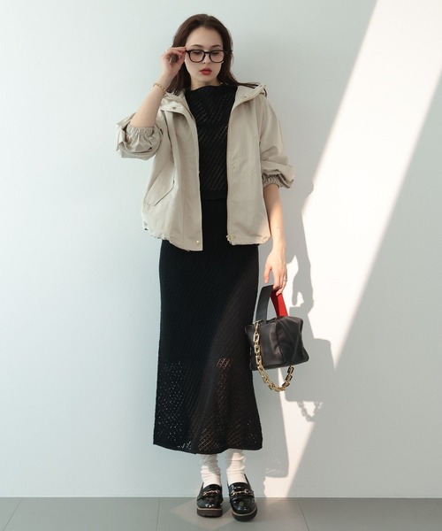 saloon（サルーン）の「SALOON(サルーン)/ハイデンクロスブルゾン（マウンテンパーカー・レディース・ネイビー/アイボリー・FREE）」の5枚目の写真