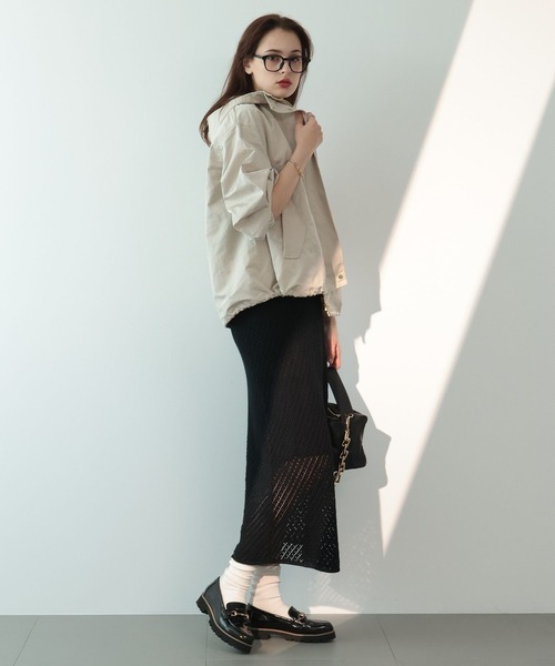 saloon（サルーン）の「SALOON(サルーン)/ハイデンクロスブルゾン（マウンテンパーカー・レディース・ネイビー/アイボリー・FREE）」の7枚目の写真