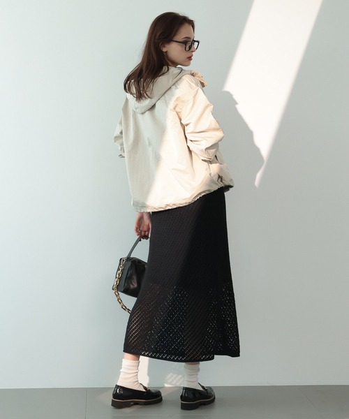 saloon（サルーン）の「SALOON(サルーン)/ハイデンクロスブルゾン（マウンテンパーカー・レディース・ネイビー/アイボリー・FREE）」の8枚目の写真