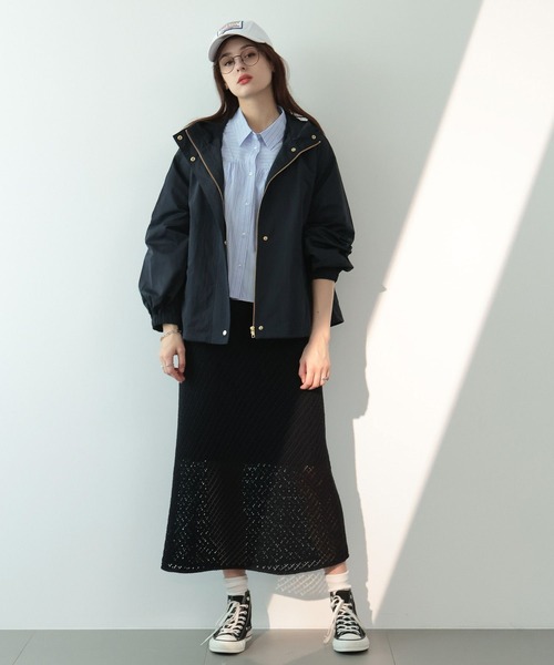 saloon（サルーン）の「SALOON(サルーン)/ハイデンクロスブルゾン（マウンテンパーカー・レディース・ネイビー/アイボリー・FREE）」の18枚目の写真