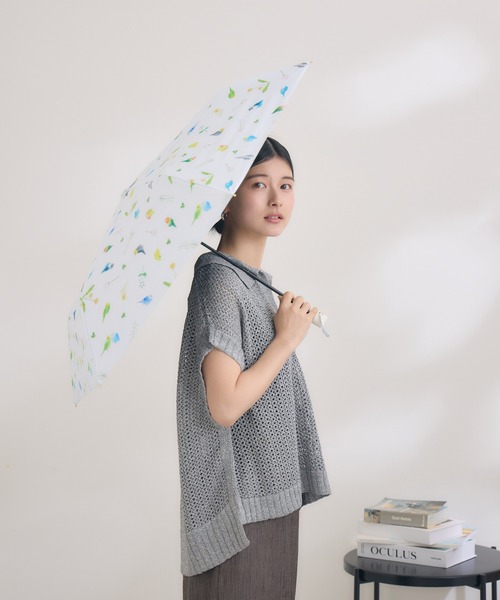 nifty colors(ニフティーカラーズ)の「【KATHARINE ROSS】nifty colors 完全遮光 晴雨兼用 小鳥柄スレンダーミニ 日傘(折りたたみ傘・レディース・ネイビー/オフホワイト・MEDIUM)」の6枚目の写真