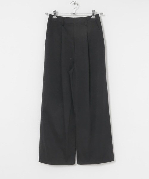 URBAN RESEARCH（アーバンリサーチ）の「ソフトツイルタックワイドパンツ（その他パンツ・レディース・グリーン系その他/ブラック・36/40/38）」の3枚目の写真