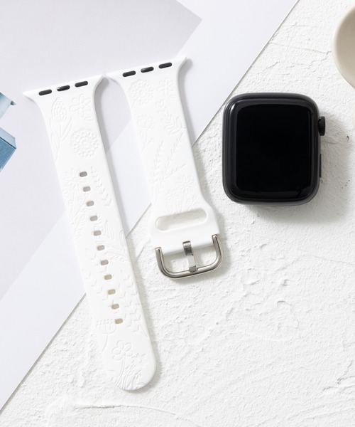 emonique(エモニーク)の「シリコン製 Apple Watch バンド スマートウォッチバンド【38/40/41/42/44/45/49mm対応】(デジタル腕時計・レディース・ミント/パープル/ワインレッド/ホワイト/グリーン/テラコッタ/ピンク/ライトピンク/ブラック/スモークピンク/ブルー/グレー/オフホワイト・42/38)」の2枚目の写真