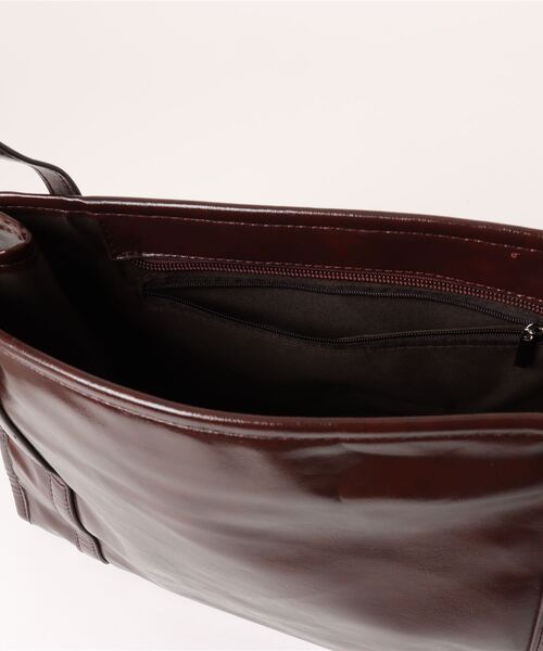 Dita Muaj.（ディータムアージュ）の「【A4対応】レトロショルダーレザーバッグ（ショルダーバッグ・レディース・ブラウン/ブラック・FREE）」の5枚目の写真