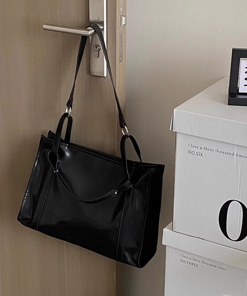 Dita Muaj.（ディータムアージュ）の「【A4対応】レトロショルダーレザーバッグ（ショルダーバッグ・レディース・ブラウン/ブラック・FREE）」の11枚目の写真