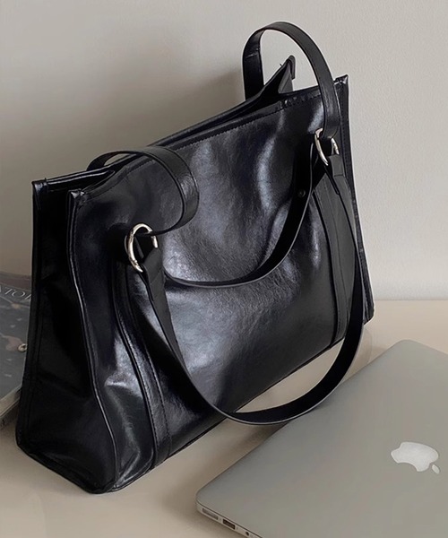 Dita Muaj.（ディータムアージュ）の「【A4対応】レトロショルダーレザーバッグ（ショルダーバッグ・レディース・ブラウン/ブラック・FREE）」の12枚目の写真