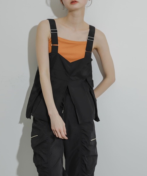 Uiscel(ユイセル)の「Uiscel ビックポケットベスト(ベスト・レディース・オレンジ/ブラック/ライトベージュ・ONE)」の6枚目の写真