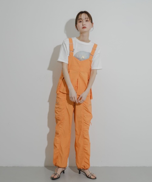 Uiscel(ユイセル)の「Uiscel ビックポケットベスト(ベスト・レディース・オレンジ/ブラック/ライトベージュ・ONE)」の15枚目の写真